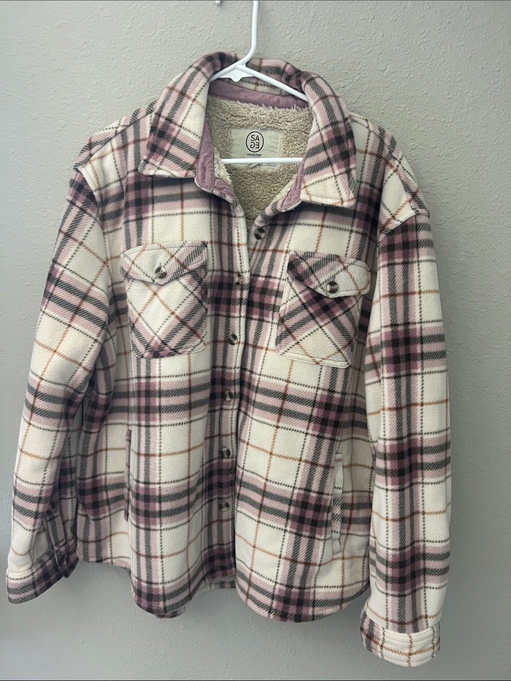 Women’s Cream & Pink Plaid Sherpa-Lined Jacket